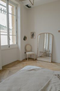 Chambre 5 du Château du Bost, proche de Lyon. Cette chambre est aux normes PMR.